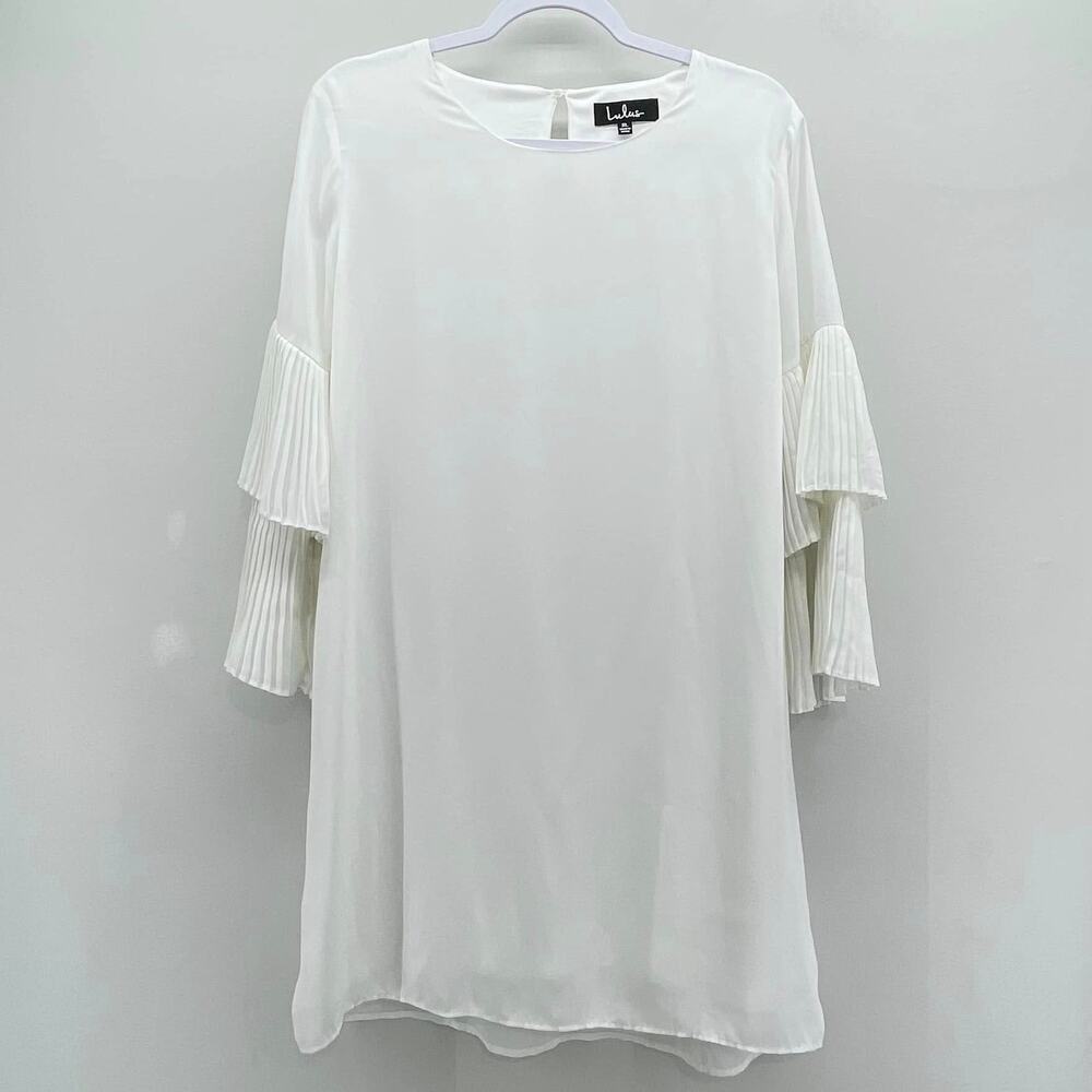 Lulus Move and Shake Shift Dress Womens XL White Lined Pleated Tiered Sleeve
